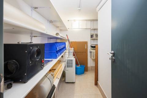 Espaço comercial para venda em Lagoa