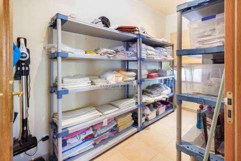 Impressionante moradia T4 para venda em Carvoeiro