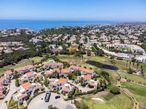 Para venda – Apartamento T1 em Carvoeiro com vista mar