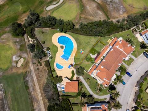 Para venda – Apartamento T1 em Carvoeiro com vista mar