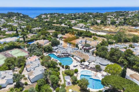 Apartamento T1 remodelado para venda em Carvoeiro