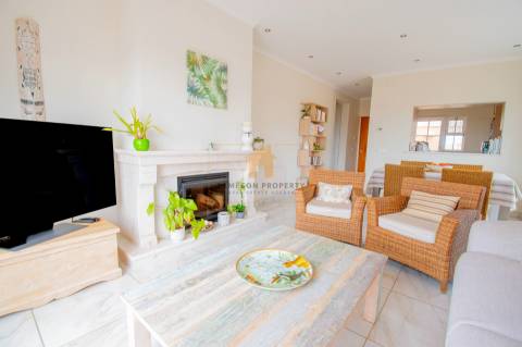 Para venda T1 de luxo, remodelado, com vista mar em Carvoeiro no Clube Golfemar