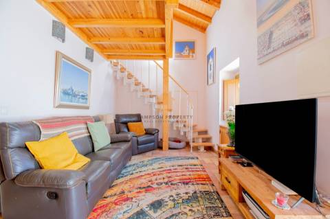 Encantadora casa de povoação T1+ 1 à venda em Ferragudo