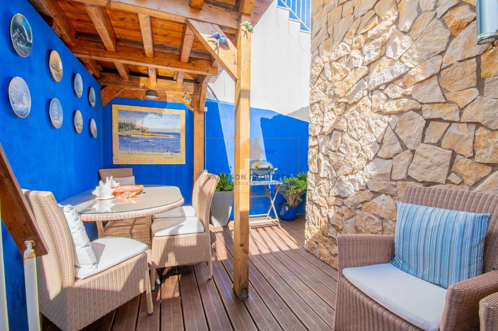 Encantadora casa de povoação T1+ 1 à venda em Ferragudo