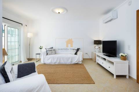 Moradia com 2 quartos e piscina privada para venda em Ferragudo