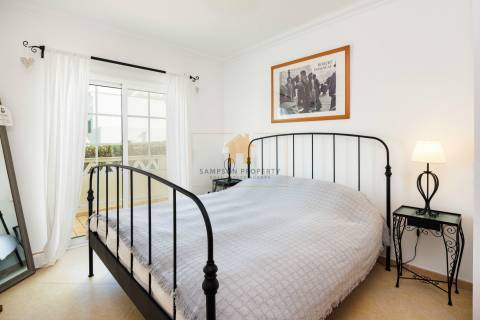 Moradia com 2 quartos e piscina privada para venda em Ferragudo