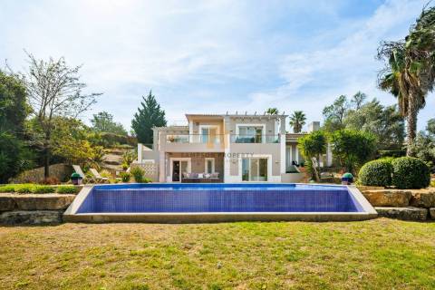 Encantadora moradia com 3 quartos para venda em Vale da Pinta, Carvoeiro