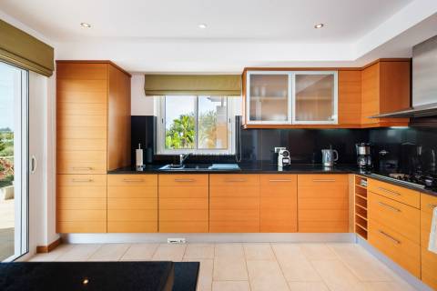 Encantadora moradia com 3 quartos para venda em Vale da Pinta, Carvoeiro