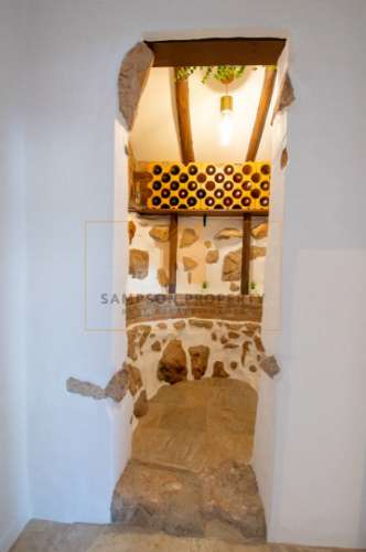 Moradia renovada com 3 quartos para venda em Silves