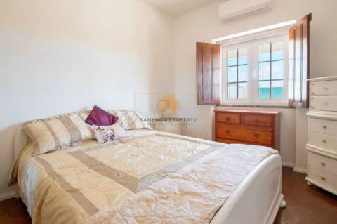 Moradia renovada com 3 quartos para venda em Silves