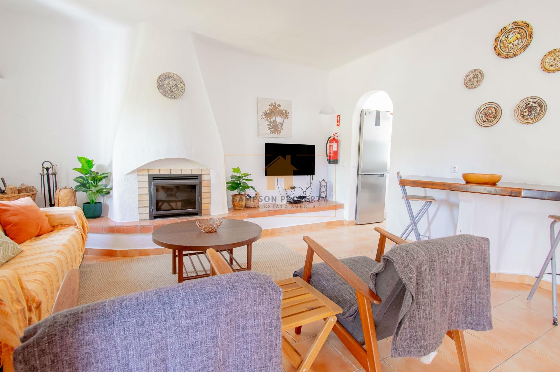 Para venda na Quinta do Paraíso, Carvoeiro, moradia com 2 quartos e jardim privado