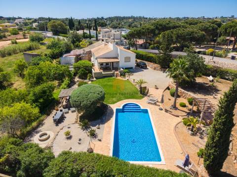 Moradia T3 para venda em Salicos, Carvoeiro