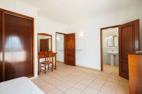 Para venda, moradia T3 em Sesmarias, Carvoeiro