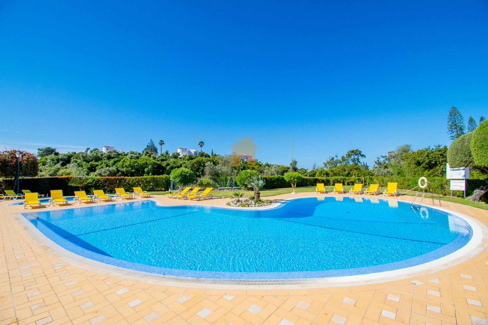 Apartamento T2 Venda em Lagoa e Carvoeiro,Lagoa (Algarve)