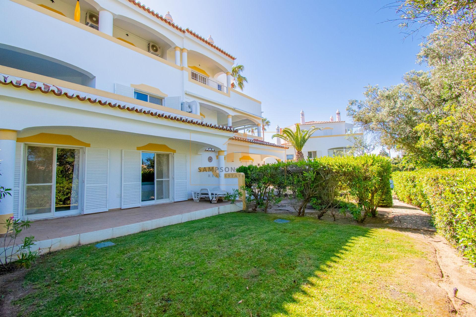 Apartamento T2 Venda em Lagoa e Carvoeiro,Lagoa (Algarve)