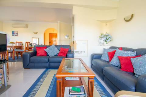 Apartamento T2 Venda em Lagoa e Carvoeiro,Lagoa (Algarve)