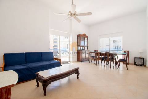 Apartamento T1 para venda em Armação de Pêra com garagem e piscina partilhada