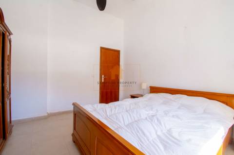 Apartamento T1 para venda em Armação de Pêra com garagem e piscina partilhada