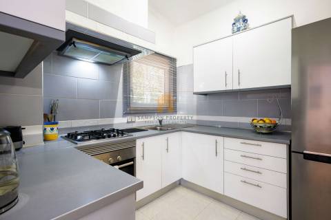 Para venda - Moradia de 3 quartos com piscina em Carvoeiro