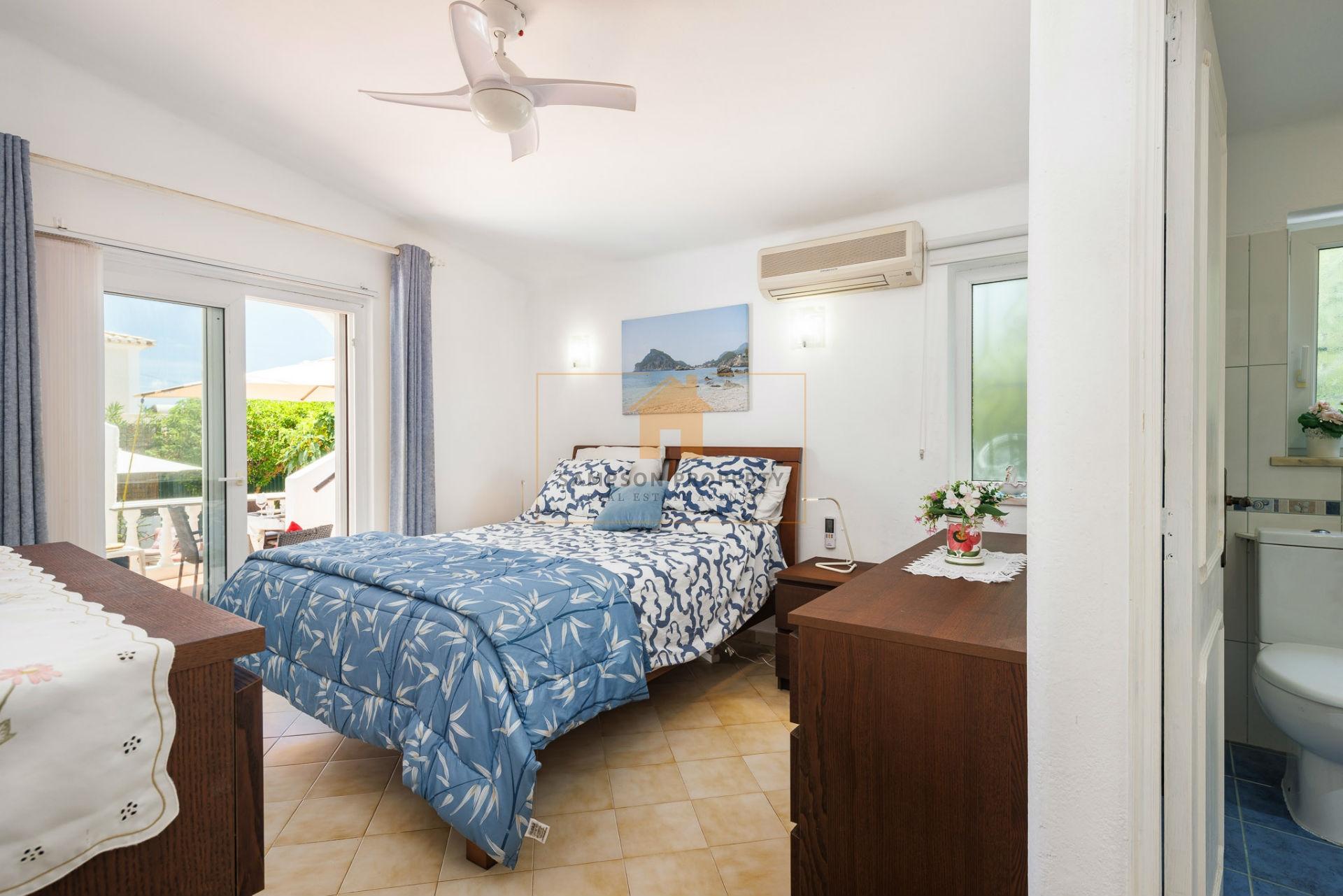 Para venda - Moradia de 3 quartos com piscina em Carvoeiro