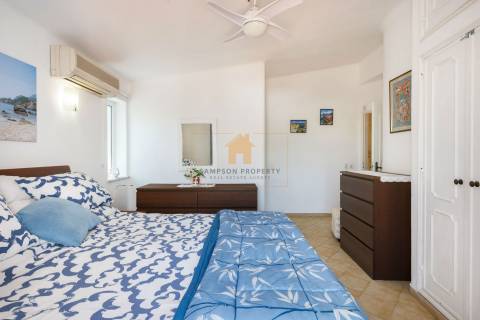Para venda - Moradia de 3 quartos com piscina em Carvoeiro