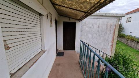 Moradia Isolada T2+1 Venda em Vale do Massueime,Pinhel