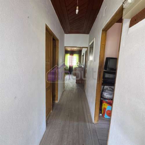 Oportunidade Única: Moradia V4 com Terreno e Vista Deslumbrante em Porto de Vacas