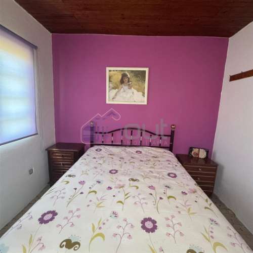 Oportunidade Única: Moradia V4 com Terreno e Vista Deslumbrante em Porto de Vacas