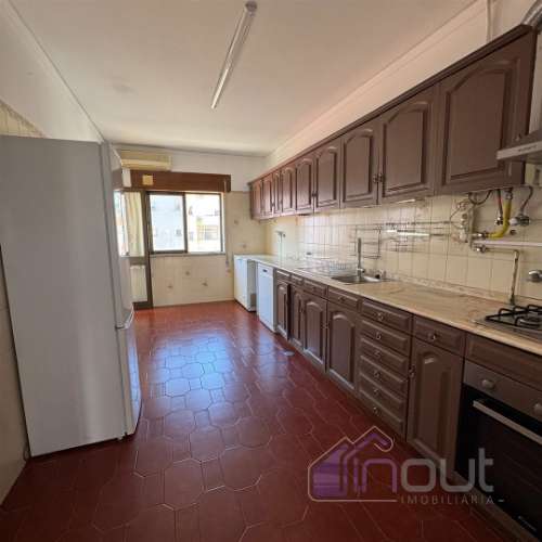 Apartamento T2 Arrendamento em Castelo Branco,Castelo Branco