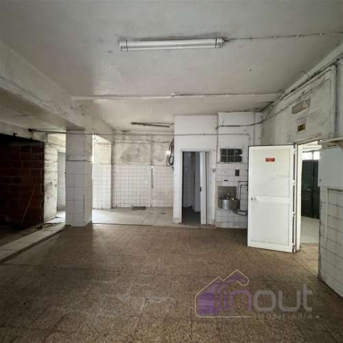 Loja  Venda em Alpedrinha,Fundão