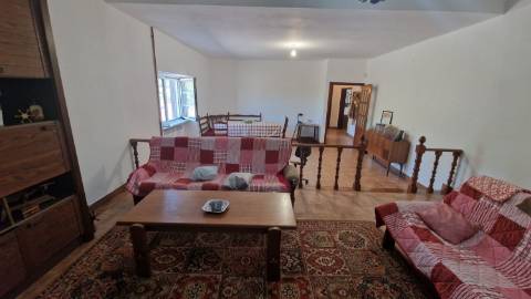 Fantástica Propriedade Rural com 7,04 Hectares em Monsanto – A Aldeia Mais Portuguesa de Portugal