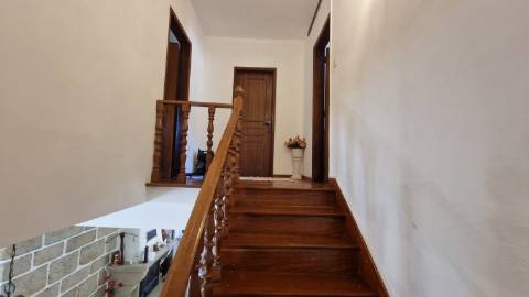 Fantástica Propriedade Rural com 7,04 Hectares em Monsanto – A Aldeia Mais Portuguesa de Portugal