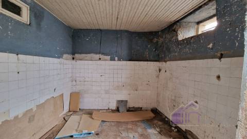 Moradia em Banda T5 Venda em Pinhel,Pinhel