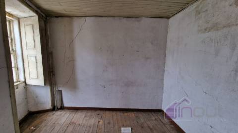 Moradia em Banda T5 Venda em Pinhel,Pinhel