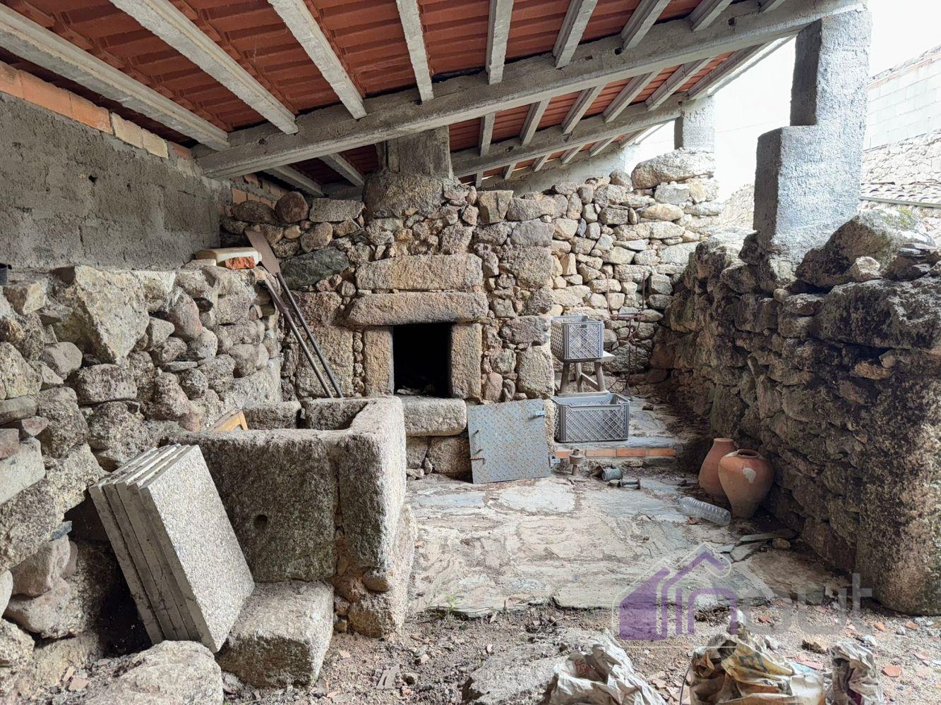 Quintinha a 9 km de Castelo Branco – Excelente Investimento!