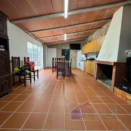 Moradia T3 com Piscina em Castelo Branco Imóvel  200.000€