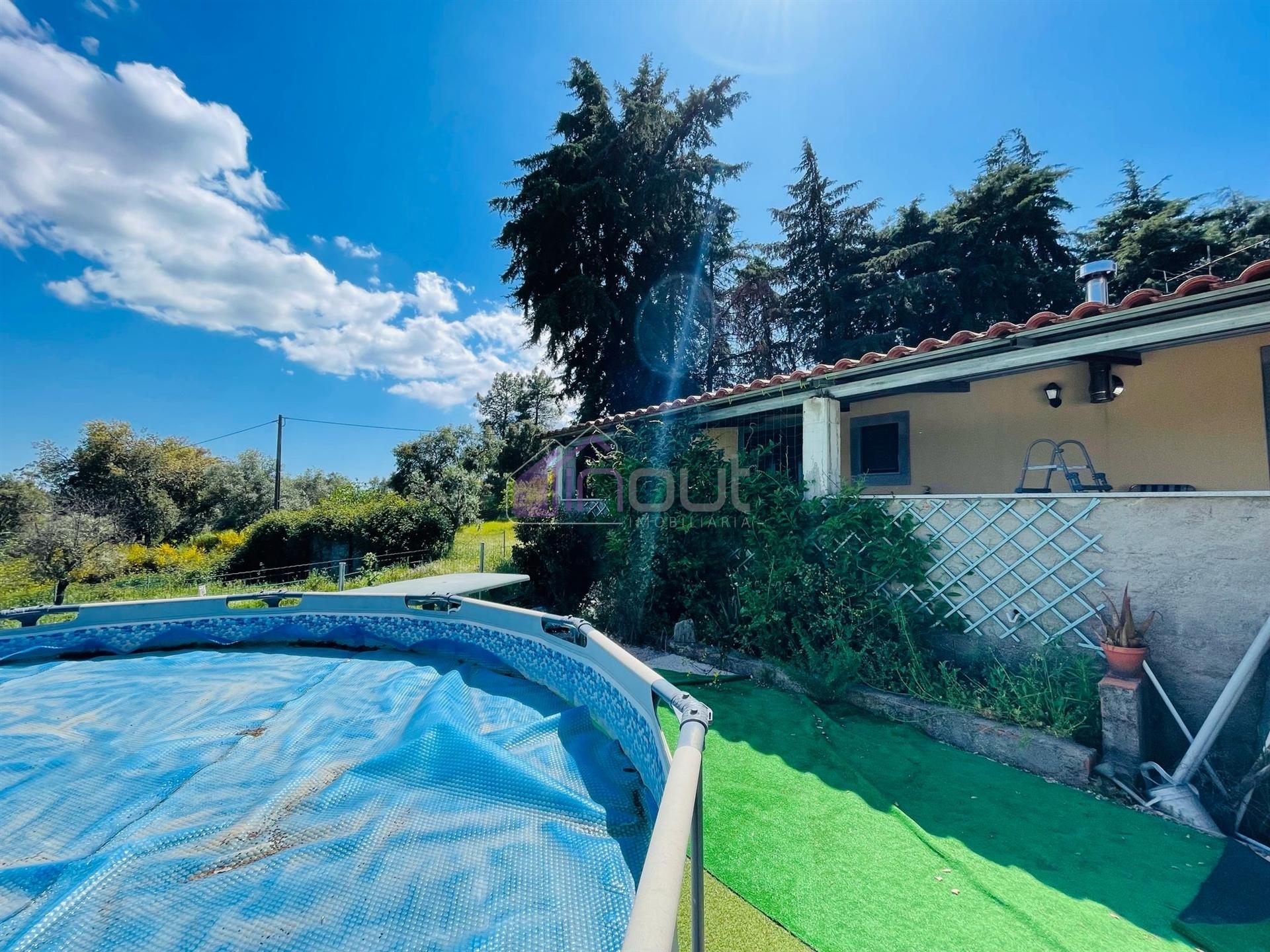 Quinta T3 com 1,5 ha em Palvarinho – Tranquilidade e Conforto a 5 Minutos de Castelo Branco