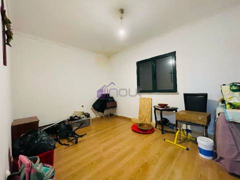 Quinta T3 com 1,5 ha em Palvarinho – Tranquilidade e Conforto a 5 Minutos de Castelo Branco