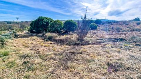 Terreno com eletricidade e água a 7 minutos da Guarda
