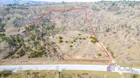 Terreno com eletricidade e água a 7 minutos da Guarda