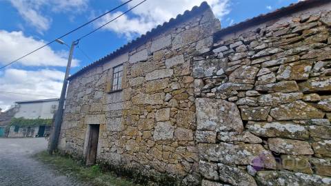 Moradia Geminada  Venda em Freixedas,Pinhel