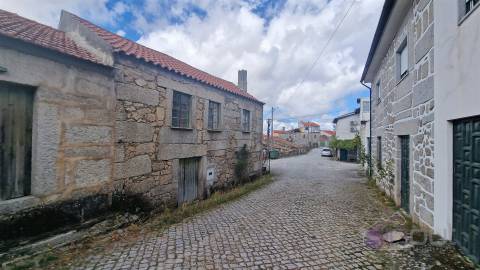 Moradia Geminada  Venda em Freixedas,Pinhel