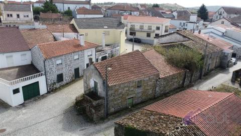 Moradia Geminada  Venda em Freixedas,Pinhel