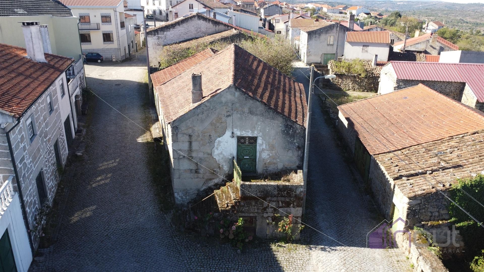 Moradia Geminada  Venda em Freixedas,Pinhel