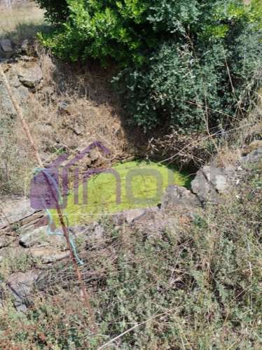 Conjunto de Moradias e Ruínas Urbanas para Reconstrução – Terreno de 6.000m² com Água, Eletricidade