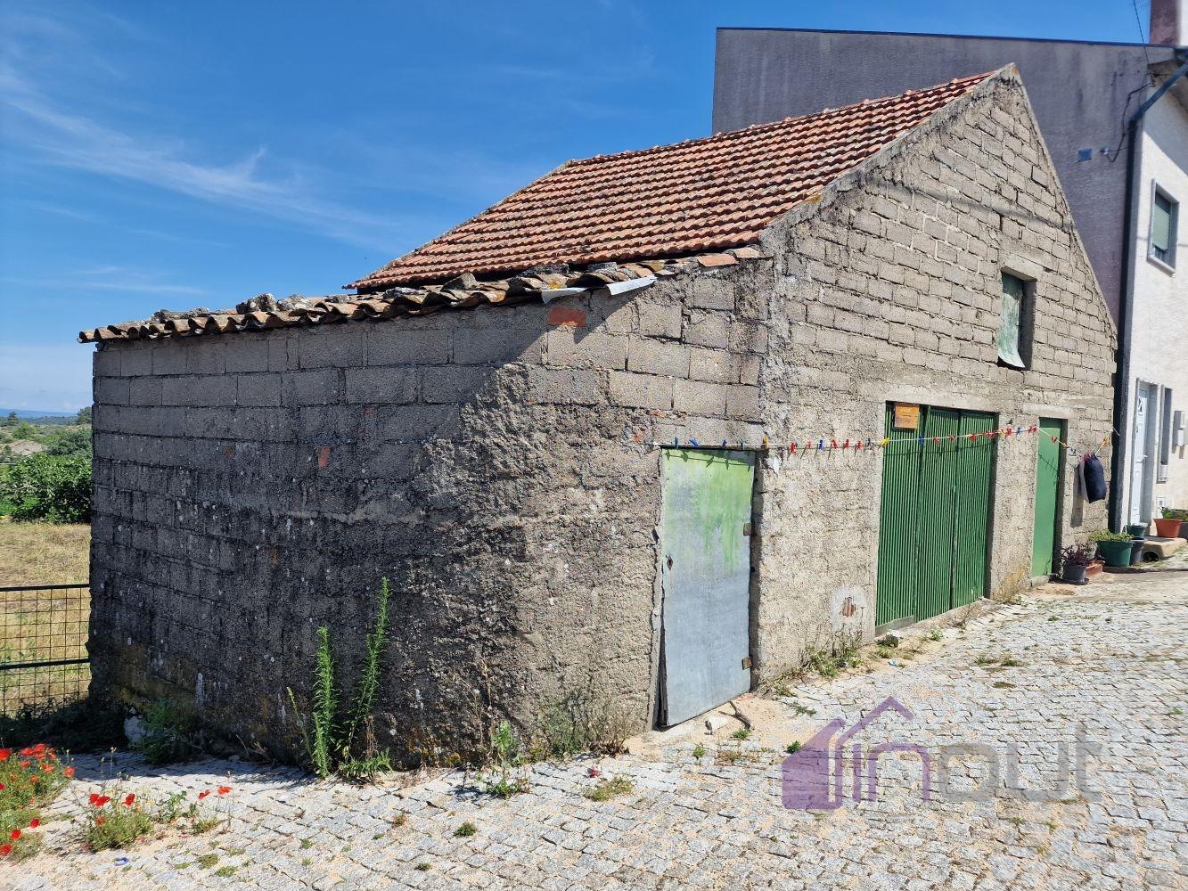 Moradia para Restaurar T0 Venda em Freixedas,Pinhel