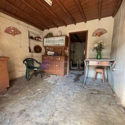 Moradia com Anexo e Logradouro em Casalinho – Montes da Senhora, Proença-a-Nova