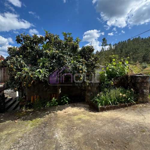 Moradia com Anexo e Logradouro em Casalinho – Montes da Senhora, Proença-a-Nova