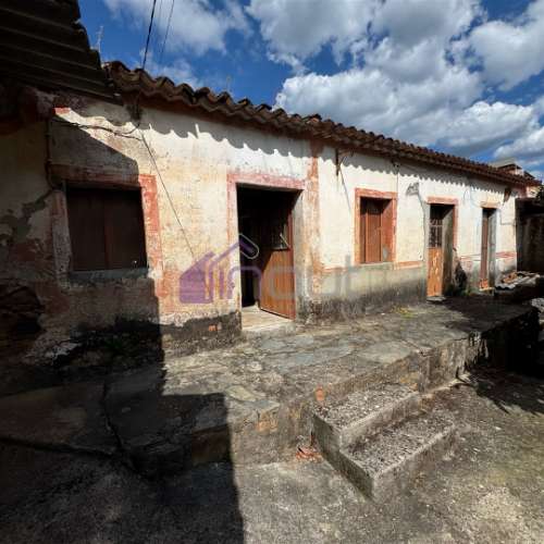 Moradia com Anexo e Logradouro em Casalinho – Montes da Senhora, Proença-a-Nova
