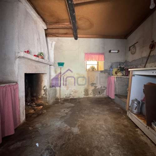 Moradia com Anexo e Logradouro em Casalinho – Montes da Senhora, Proença-a-Nova